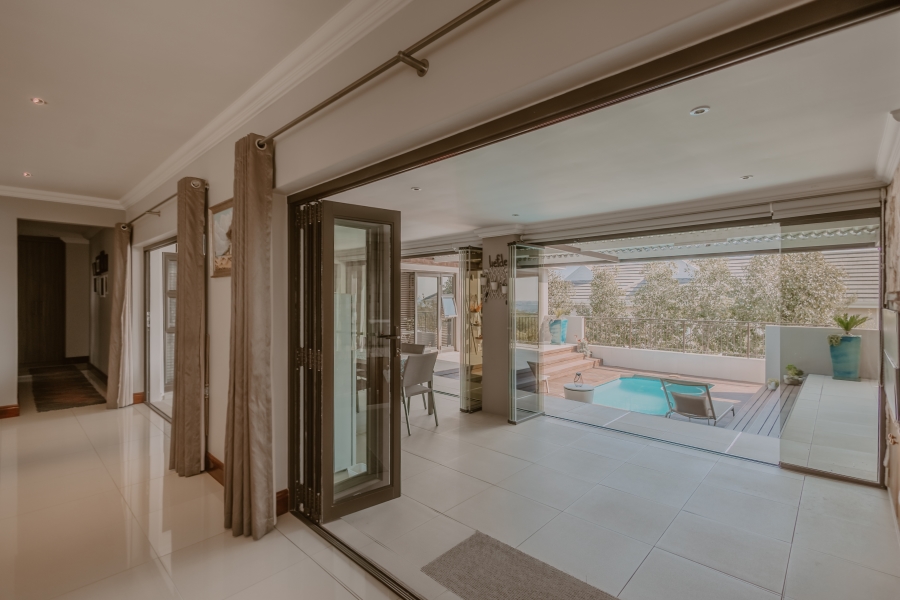 4 Bedroom Property for Sale in Zevenwacht Country Estate Western Cape